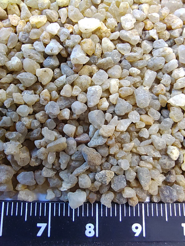 Кварцевый песок для водоподготовки фр. 1,6-3 мм.  купить в Ростове-на-Дону фото Камень Клуб