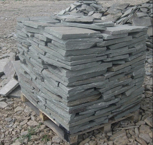 Kamenclub.ru: Песчаник пластушка серо-зеленый (1,5 см)  купить в Ростове-на-Дону плитняк - пластушка серо-зеленый, серый, зеленый пластушка рваная ландшафтная колотая 10200 руб/м3   фото КАМЕНЬ КЛУБ