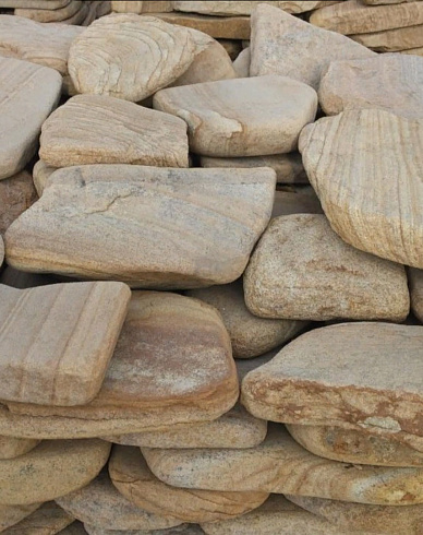 Kamenclub.ru: Песчаник пластушка галтованный желтый с рисунком (3 см)  купить в Ростове-на-Дону плитняк - пластушка желтый песчаник 21000 руб/м3   фото КАМЕНЬ КЛУБ