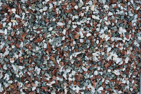 Kamenclub.ru: Мраморная крошка (щебень крошка микс: белый-зеленый-розовый) фр. 10-20 мм.  купить в Ростове-на-Дону мрамор белый, зеленый, розовый декоративный ландшафтный колотый щебень 12000 руб/т   фото КАМЕНЬ КЛУБ