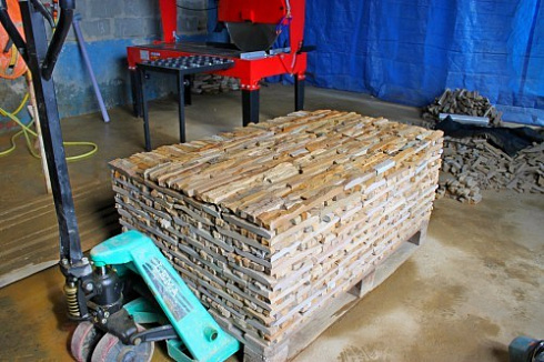 Kamenclub.ru: Песчаник (лапша) art PSG-3-01  купить в Ростове-на-Дону    2300 руб/кв.м   фото КАМЕНЬ КЛУБ