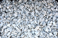 Kamenclub.ru: Мраморная крошка, щебень, цвет-белый, фр. 3-5 мм.  купить в Ростове-на-Дону мрамор белый молочный бежевый мрамор колотый 11500 руб/т   фото КАМЕНЬ КЛУБ