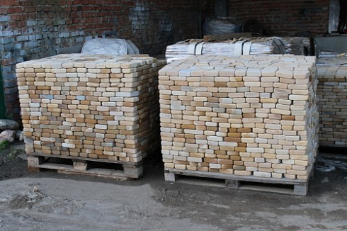 Kamenclub.ru: Песчаник брусчатка (Готика) art PSG-L-01  купить в Ростове-на-Дону    2300 руб/кв.м   фото КАМЕНЬ КЛУБ