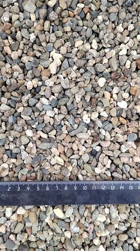 Kamenclub.ru: Галька речная окат (серая) фр.5-10 мм купить  в Ростове-на-Дону галька речная серая, серый, темно-серый, светло-серый, коричневый речная окатанная галька декоративная ландшатфная 5000 руб/т   фото КАМЕНЬ КЛУБ