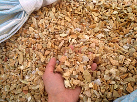 Kamenclub.ru: Щебень крошка желтый (ЗЛАТОЛИТ) фр. 20-40 мм.  купить в Ростове-на-Дону златолит бежевый, золотистый, желтый декоративная каменная крошка 10800 руб/т   фото КАМЕНЬ КЛУБ