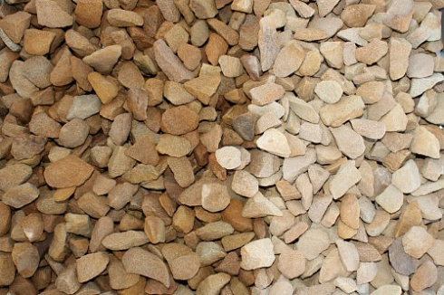 Kamenclub.ru: Щебень крошка желтый (песчаник) фр. 20-40 мм.  купить в Ростове-на-Дону песчаник бежевый рыжий каменная крошка песчаника 9500 руб/т   фото КАМЕНЬ КЛУБ