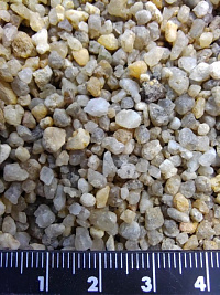 Кварцевый песок для площадок фр. 2-5 мм.  купить в Ростове-на-Дону фото Камень Клуб