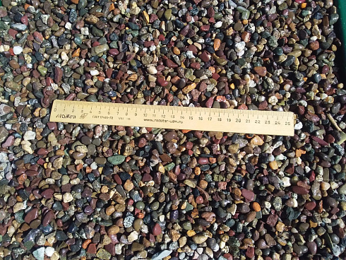 Kamenclub.ru: Галька речная окат цветная фр.5-10 мм. купить  в Ростове-на-Дону галька речная белый, серый, красноватый, синий, темно-серый речная окатанная галька декоративная 6800 руб/т   фото КАМЕНЬ КЛУБ